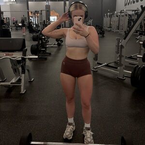 Meet your Posher, Morgan